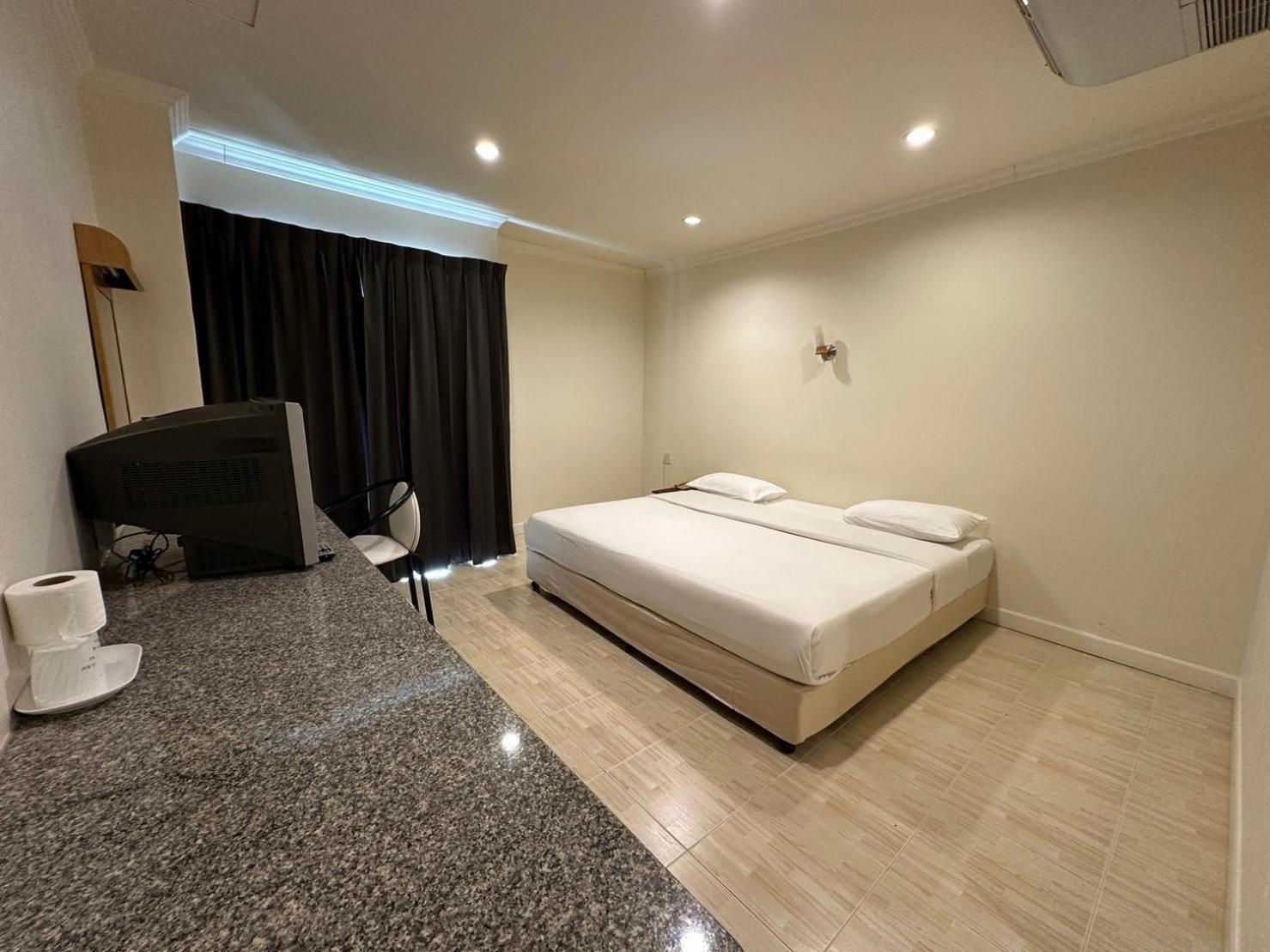 Rattana View Otel Phitsanulok Dış mekan fotoğraf