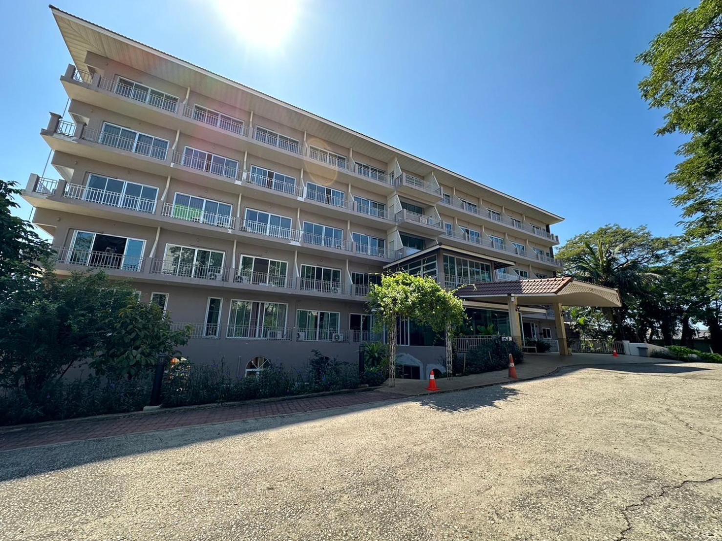 Rattana View Otel Phitsanulok Dış mekan fotoğraf